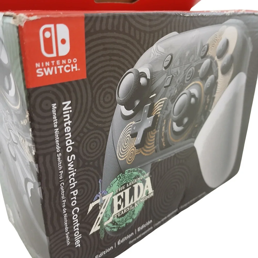 Nintendo Switch Pro Controller The Legend of Zelda Tears of the Kingdom Edition